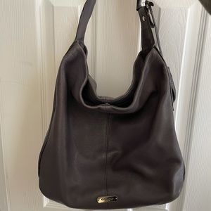 Coach Avery Leather Hobo Bag (purple)